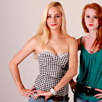 First pic of WatchGirls.net | Amanda and Eva are back with their Oozoo watches!