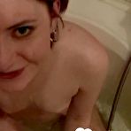 Fourth pic of Interrupting her bath for an amazing blowjob - AmateurPorn