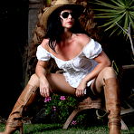 Third pic of Curvy Cowgirl Gina in leather Boots and Tan Pantyhose