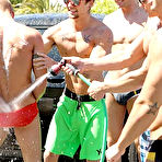 First pic of Car Wash Causes 7 Man Pile Up &ndash; Gay Movies Page