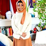 First pic of Lily Starfire - Hijab Hookup | BabeSource.com