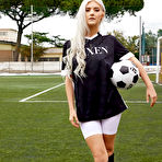 First pic of Eva Elfie succeeds to seduce her favorite soccer star