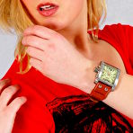 Third pic of WatchGirls.net | Sanne wearing a big Geneva watch