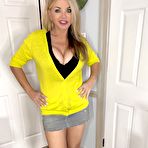 Second pic of Vicky Vette Vicky at home