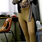 Second pic of nylonallover.com | Crazy for stockings (video update)