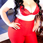 First pic of Julia Mendoza Big Tits Julia Mendoza Scoreland - Curvy Erotic