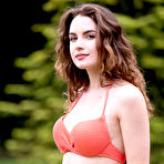 First pic of Guinevere Huney Bikini Babe in the Park