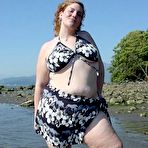 Fourth pic of Chubby Loving - Young BBW Posing Outdoors On Coast