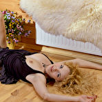 Fourth pic of Alisa G In The Loft 1 By Erotic Beauty at ErosBerry.com - the best Erotica online