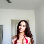 Fourth pic of QueenChloeXO Nude Busty Cam Girl - The Fap Spot