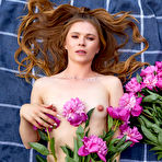 Fourth pic of Tiva Cox Strips and Spreads in the Meadow