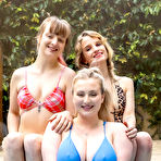 First pic of Eliza, Lucy & Tahlia in Bikini Heaven at Girls Out West - Prime Curves
