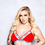 First pic of Kendra Sunderland Payload Vixen - Curvy Erotic