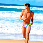 Third pic of Aussie Speedo Guy is a Bisexual Aussie Guy who loves speedos.