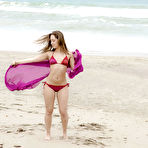 First pic of Amazing wet babe Remi showing that beautiful body on the beach