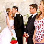 First pic of Nicole Aniston is joined by her stepmom & lover for a 3some on her wedding day