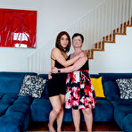 First pic of 20 year old Lola Danger has having lesbian sex with her 50 year old stepgrandma Kristina - Mature.nl