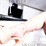 Fourth pic of UK Gilf Rose is a 49 year old granny with a naughty footfetish - Mature.nl