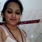 Second pic of Overweight Indian student shows her bare mid-section in a brassiere - NakedPics