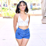 First pic of Luxe Posing in her Shorts