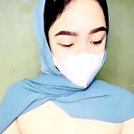 Third pic of Bokep Indo Hijab Suka Omek - EPORNER