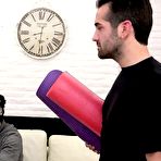 First pic of Emily Willis Gets Fucked By Her Trainer While Her Boyfriend Play A Vr Game - EPORNER