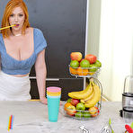 Second pic of Lauren Phillips Banana Smoothie Pure Mature - FoxHQ