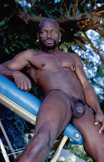 Horny Black Gay Bear nude pics, porn galleries at JustPicsPlease.com