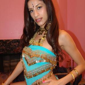 Aruna Indian Pornstar Masturbating #150765