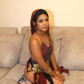 Indian Chick Monkia Cumhosed #205402