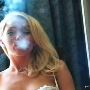 Golden-Haired Lonnie Appeases Your Smoking Fetish 0 #237022