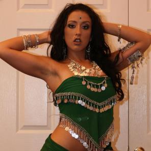 Hot Indian Does Striptease #400630