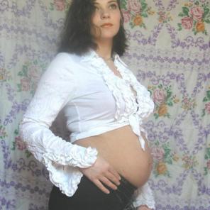 Pregnant Teen Pussy Rubbing #402500