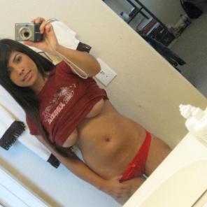 Busty Latina GF Nude Bathroom Pics #554090
